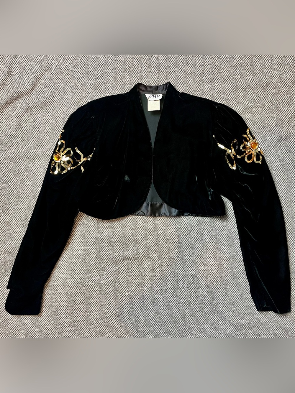 Vintage 1980s Black Velvet Crop Bolero Jacket Beaded Sequin Shoulders Sz S